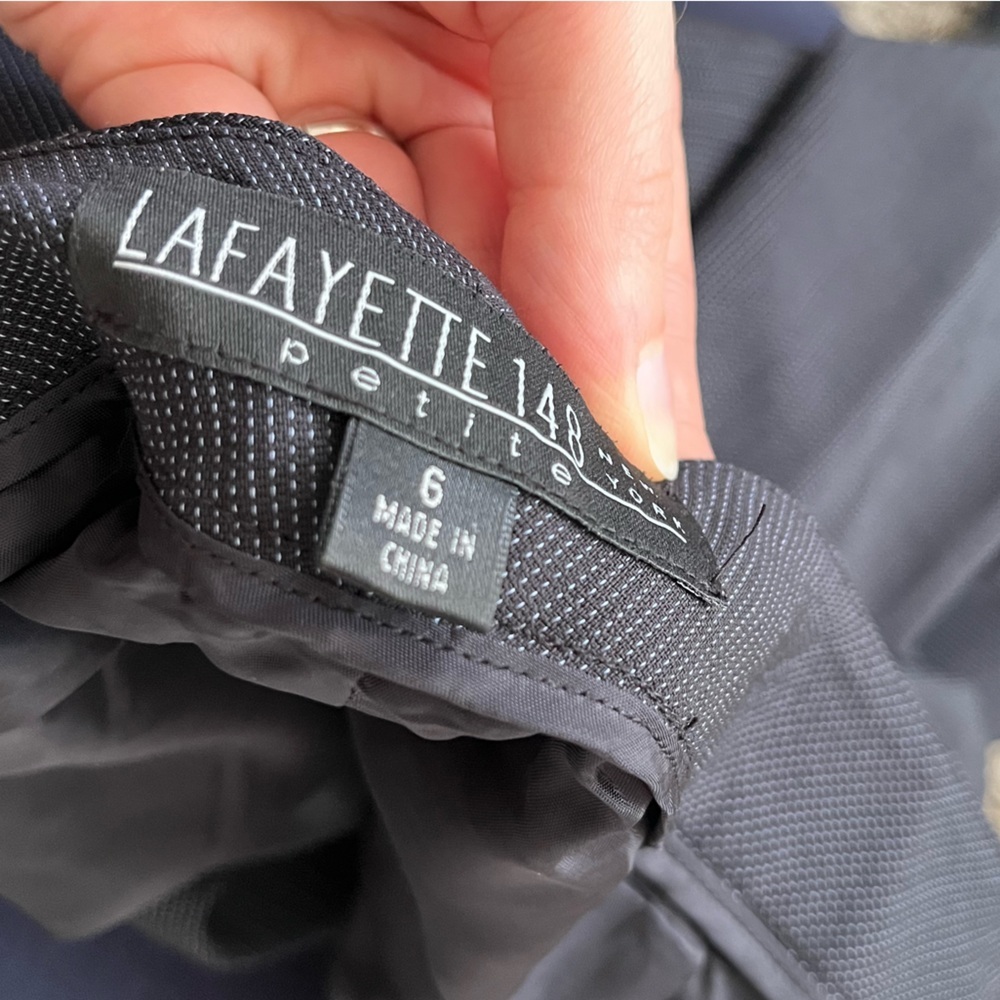 Lafayette 148 New York Navy Stitching Straight Leg Dress Pants Women's Size 6P - Picture 11 of 12